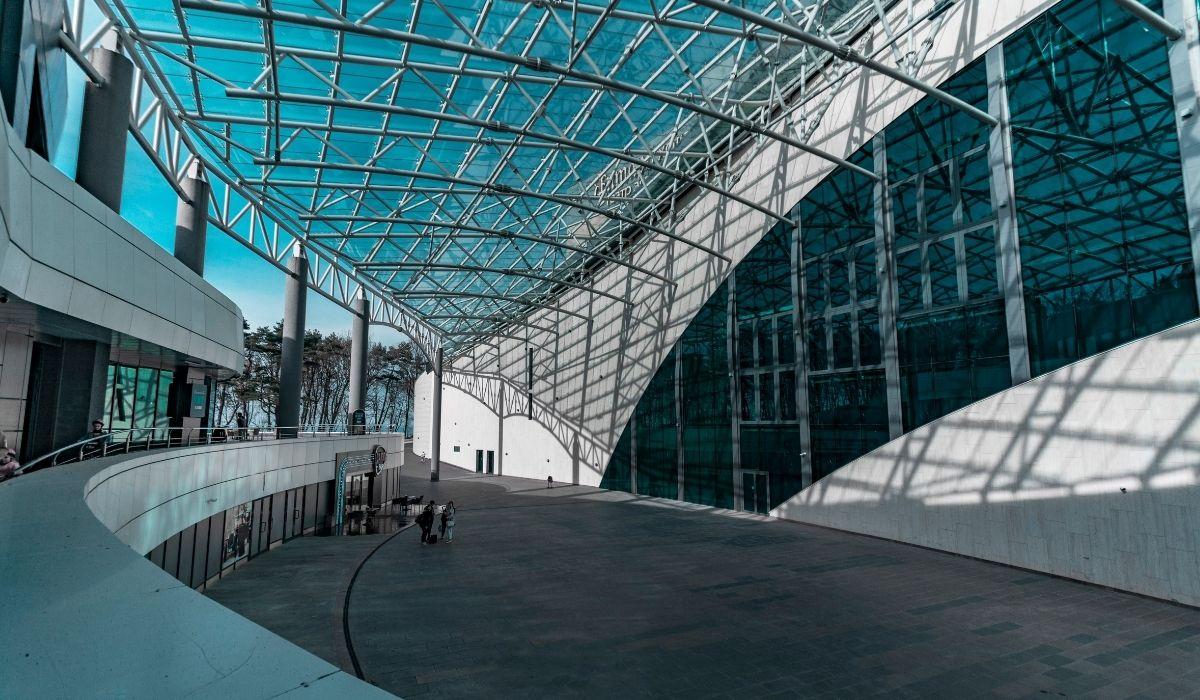 Inovações na construção e o poder do aço inox nas obras modernas 1 Uso aço inox na construção civil