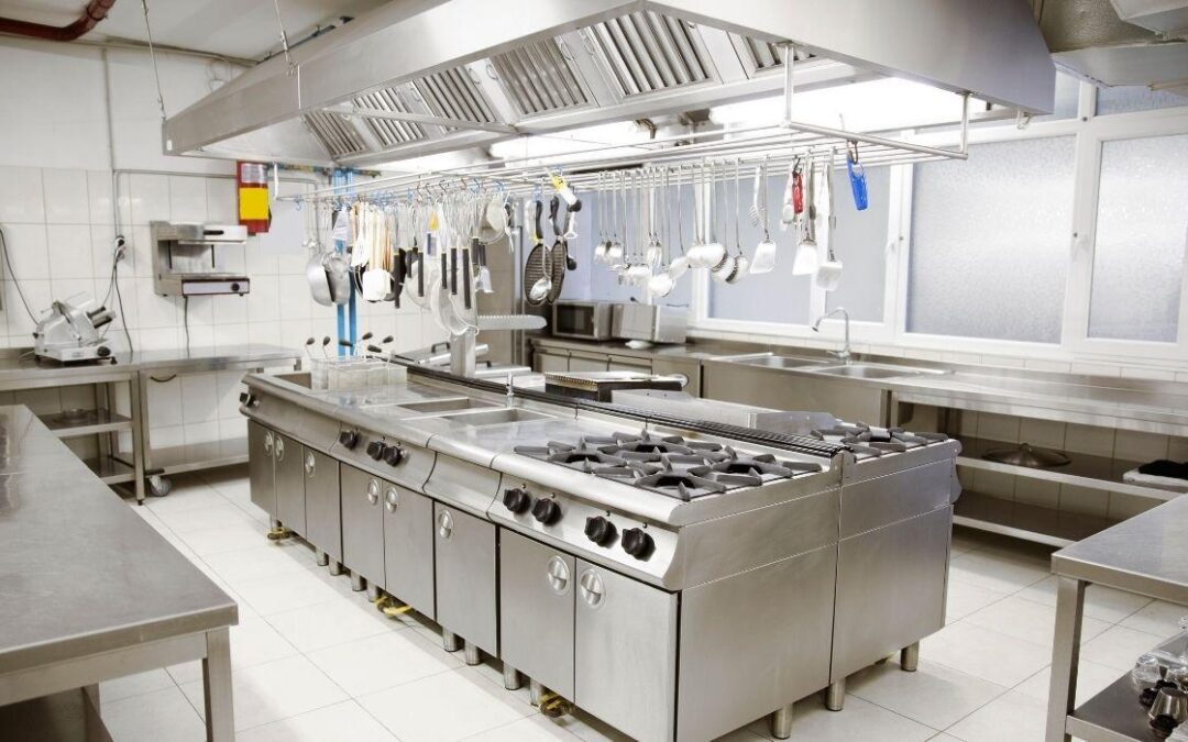 Blog 2 Cozinhas industriais: eficiência e higiene com o uso do aço inox