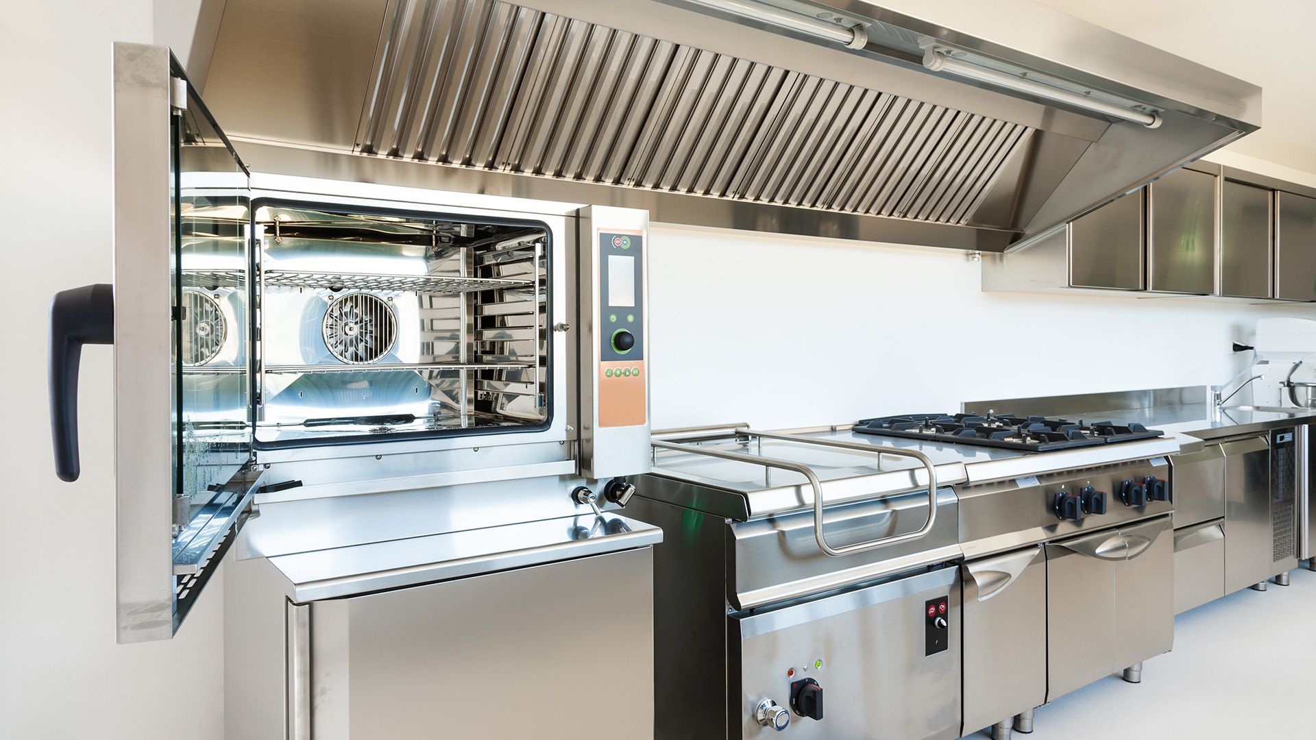 Como o aço inox contribui para a fabricação de máquinas e equipamentos industriais 1 Aço inox para fabricação de máquinas industriais