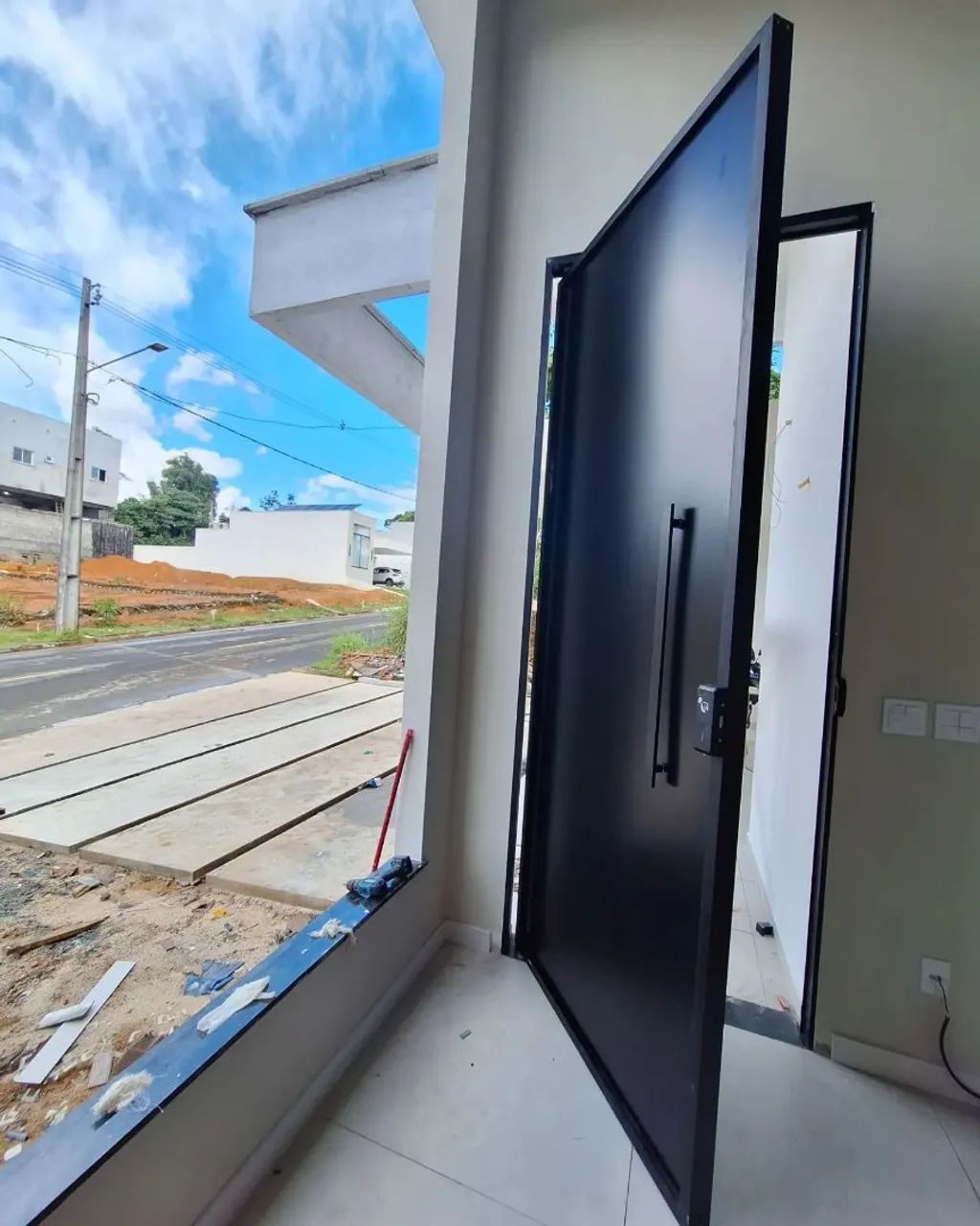 Quais as normas e especificações do aço inox para projetos de blindagem? 1 Aço inox para blindagem de portas