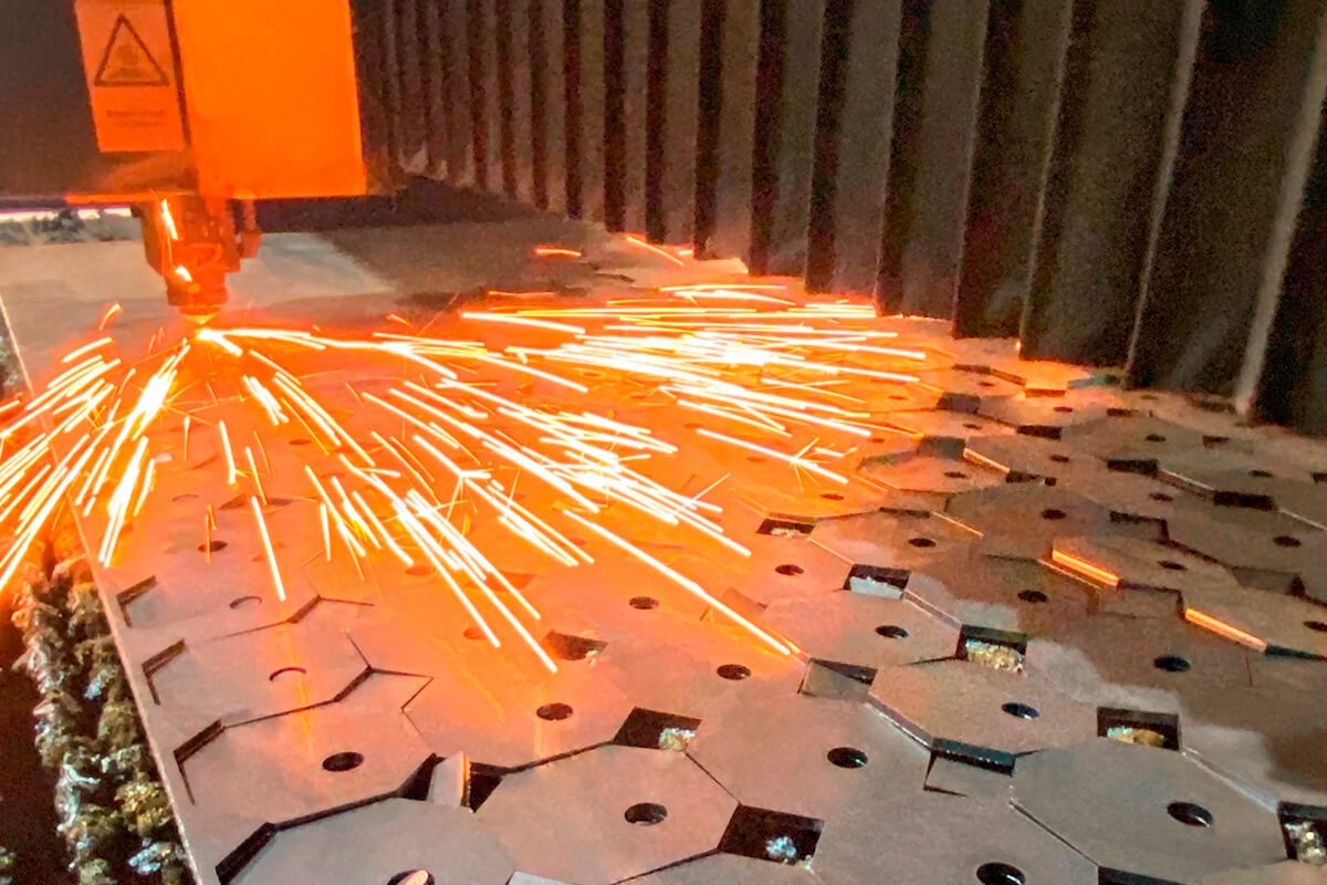 Corte personalizado para chapas de aço inox sob medida